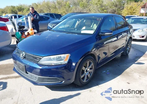 2011 Volkswagen Jetta 2.5L Se z USA, uszkodzony, nr VIN 3VWDX7AJ6BM061332